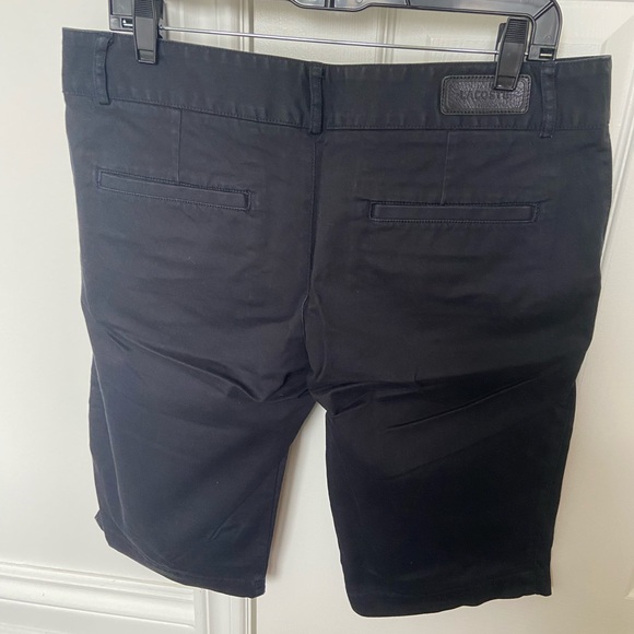 Men’s Lacoste Shorts - Picture 2 of 4